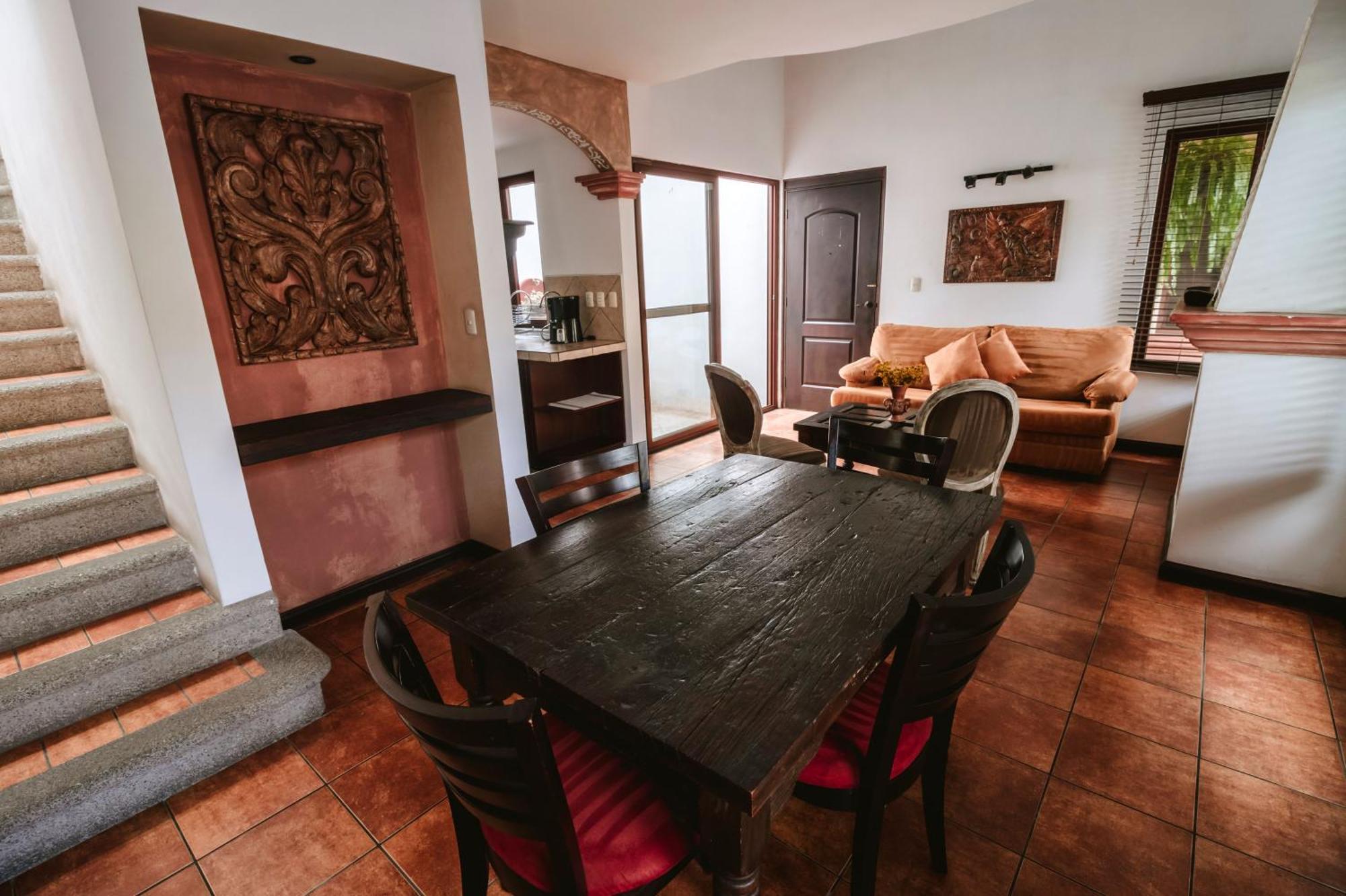All Suite El Marques De Antigua Екстериор снимка
