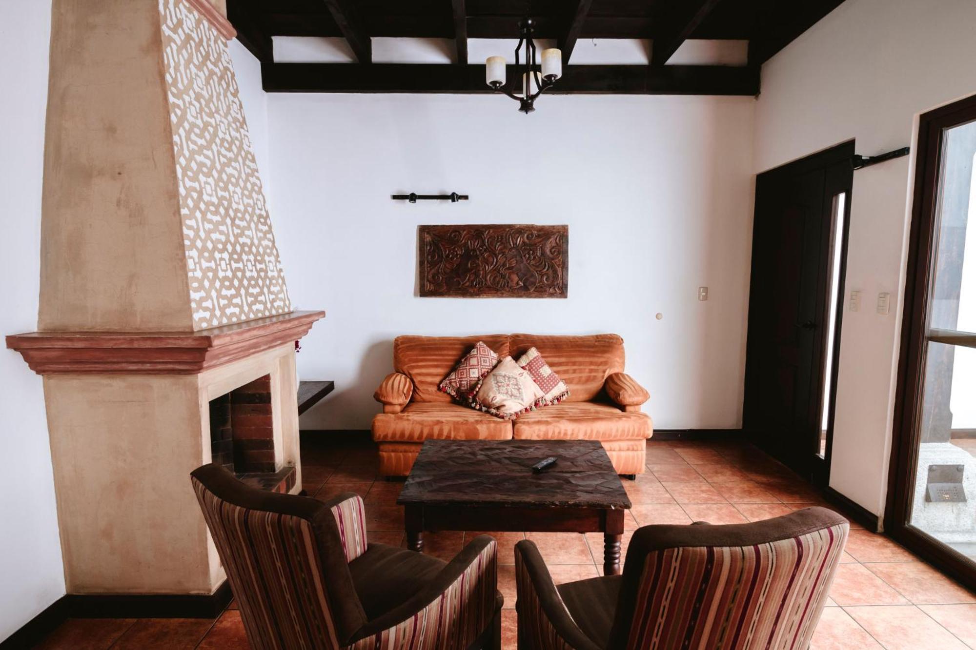 All Suite El Marques De Antigua Екстериор снимка