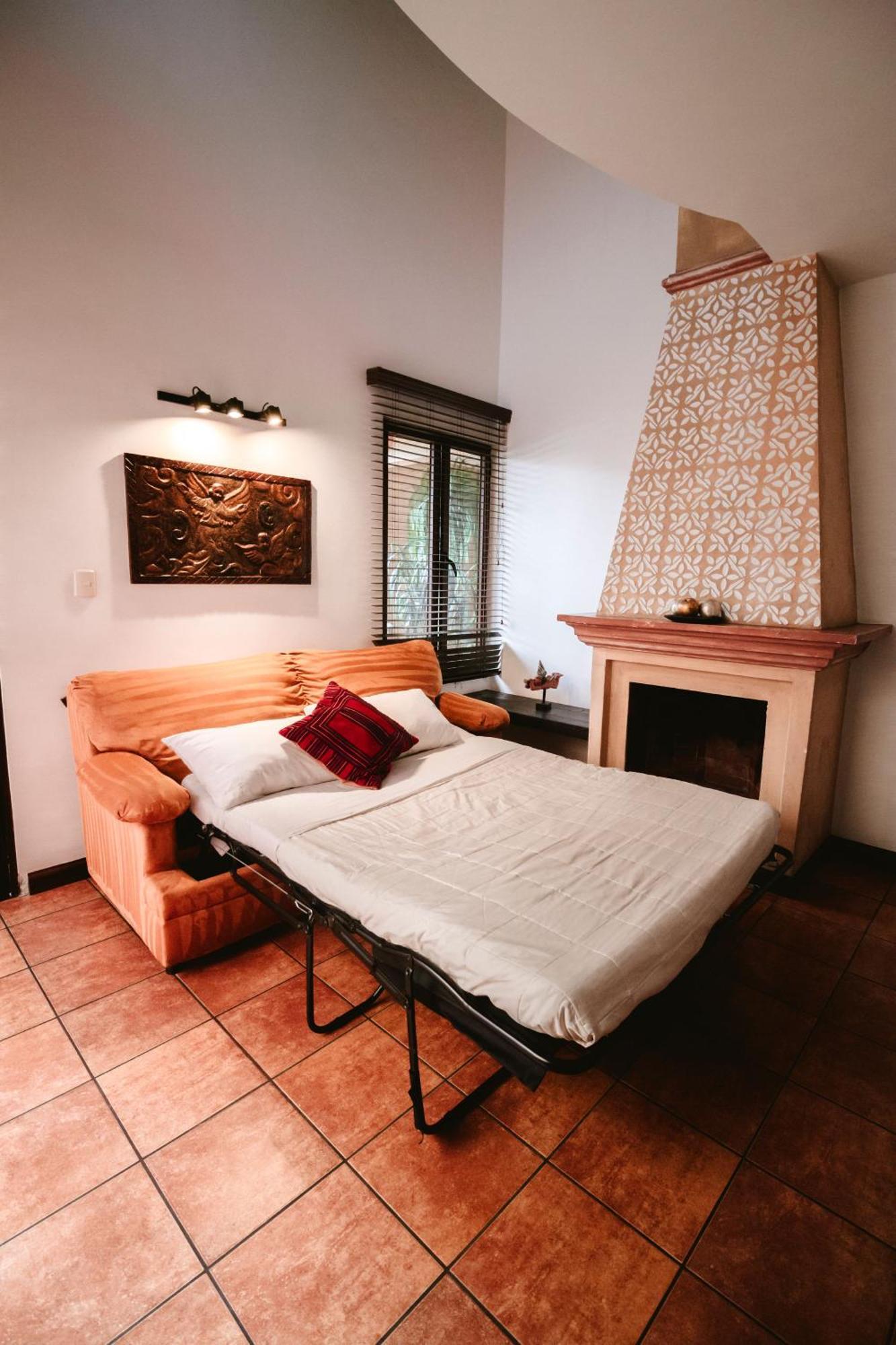 All Suite El Marques De Antigua Екстериор снимка